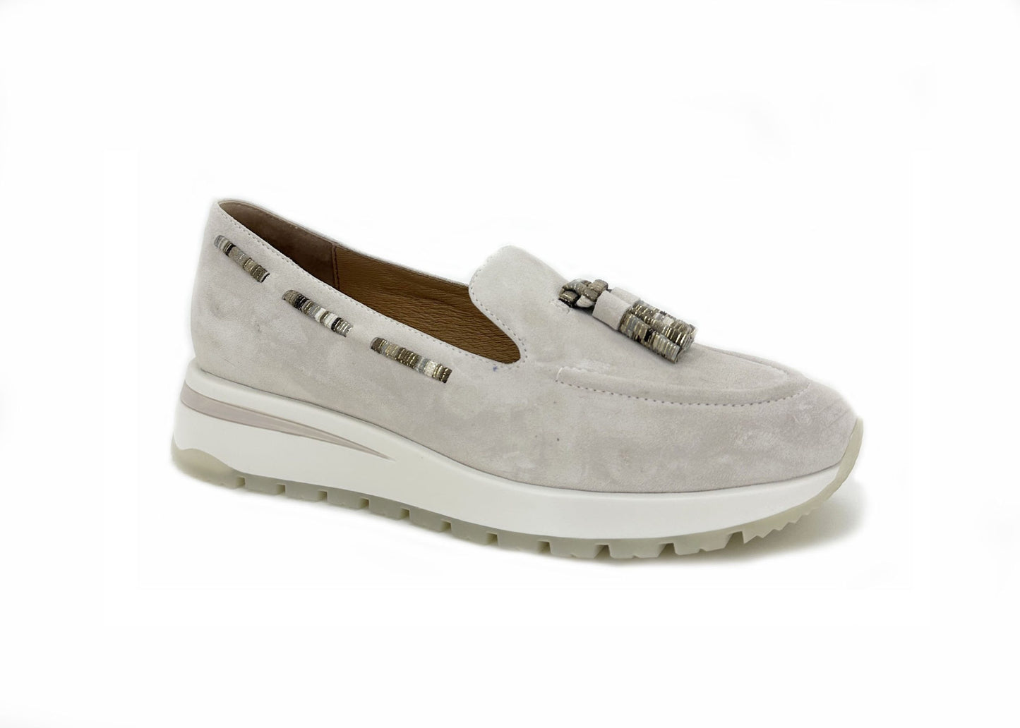 Mocassin-fugitive-VOLINE--VELOURS-BLANC-mocassi-les-sables-d-olonne