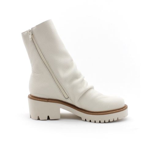 boots-mamzelle-ufax-blanc-a-mocassi-les-sables-d-olonne