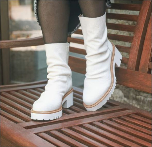 boots-mamzelle-ufax-blanc-d-mocassi-les-sables-d-olonne